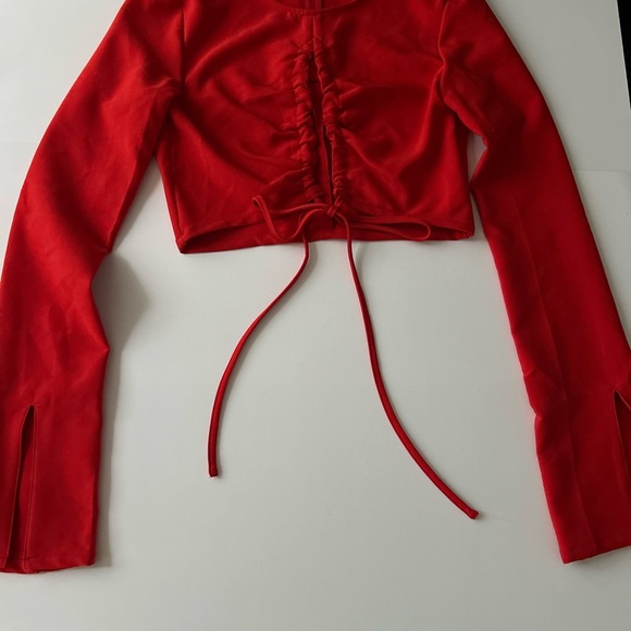 H&M Red Ruched Crop Top - Picture 2 of 9
